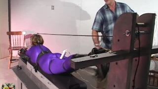 Casa de Gord14 07 12 Allison - Stretch-O-Matic