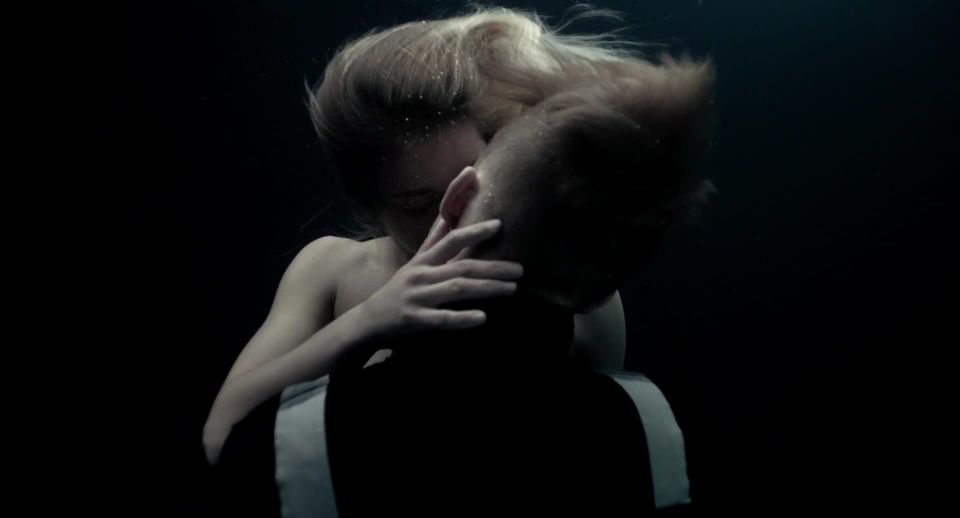 Gemita Samarra – Pressure (2015) HD 1080p - [Celebrity porn]