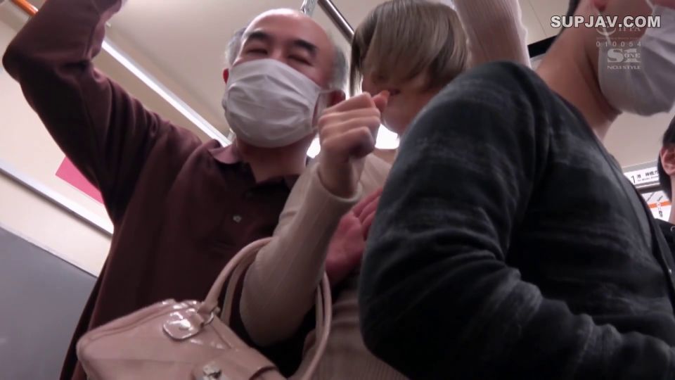 Reduciendo el mosaico SSNI-185 J