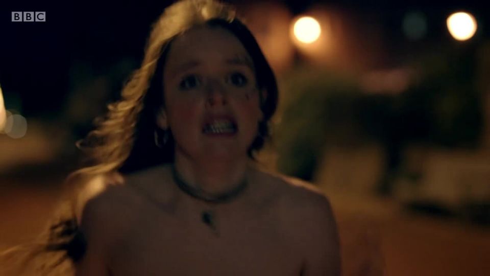 Imogen King - Clique s02e01-02 (2018) HD 720p - (Celebrity porn)