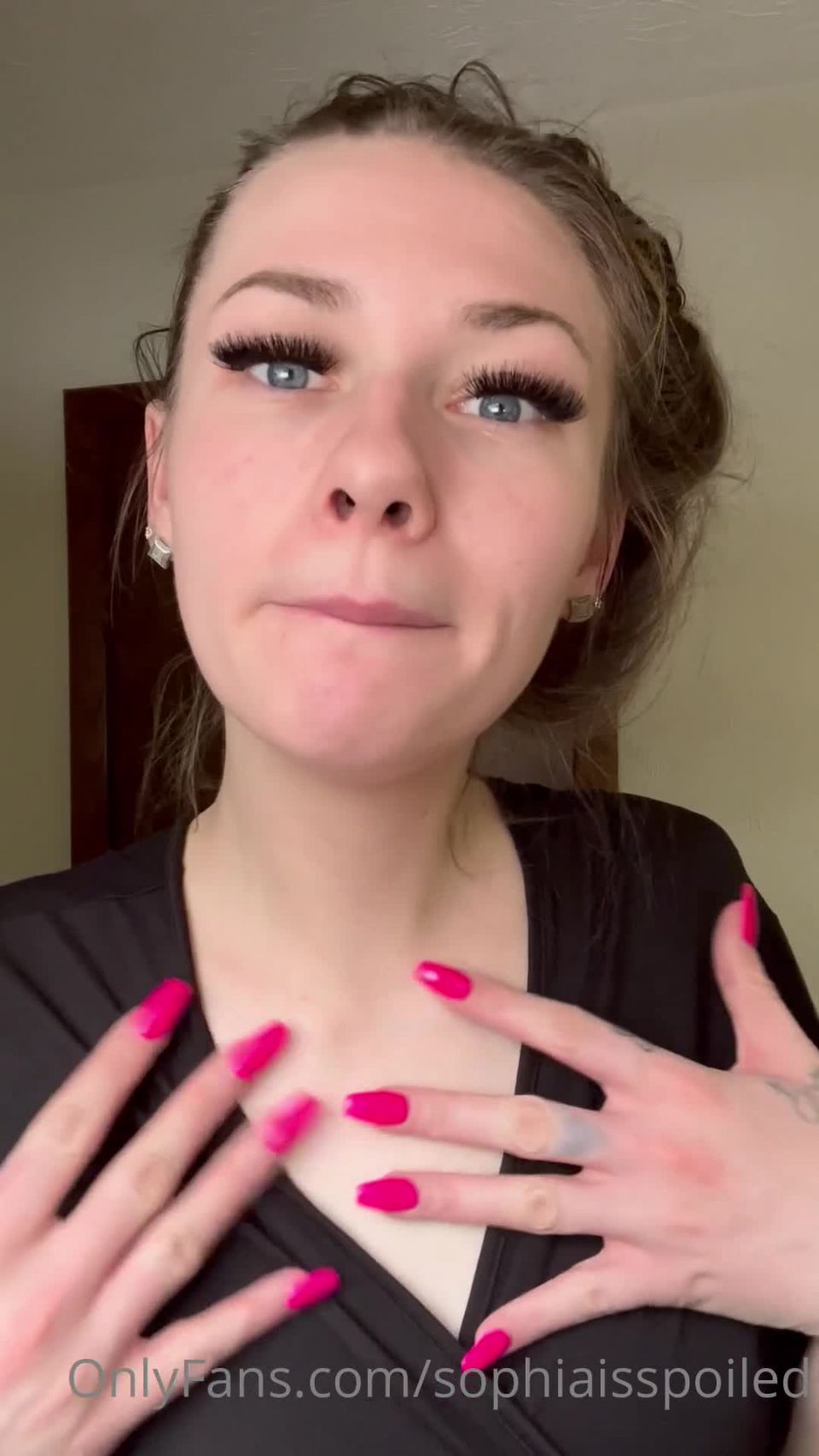 Princess Sophia - sophiaisspoiled () Sophiaisspoiled - full length clip my good boys get this sexxxy spit clip before anyone else making you 14-03-2022