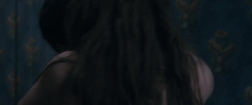 Adele Exarchopoulos – Les Anarchistes (2015) HD 720p!!!