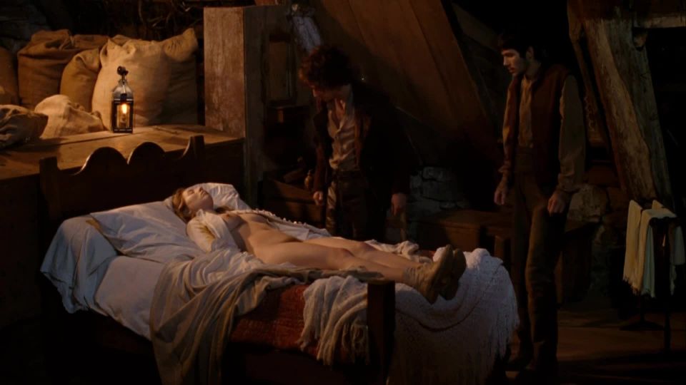 Isild Le Besco – Au fond des bois (2010) HD 1080p!!!