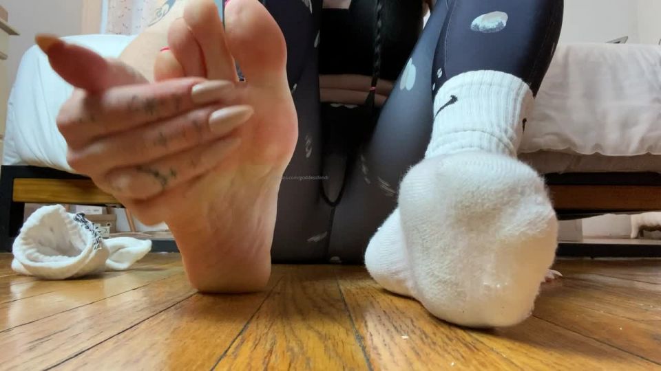 xxx video clip 41 latex femdom handjob goddessfendi – Video 098, femdom on femdom porn