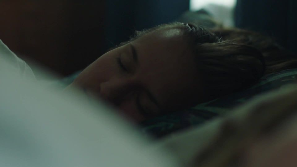 Siri Seljeseth, Bianca Kronloef, Alexandra Gjerpen - Unge lovende s03e01-06 (2018) HD!!!