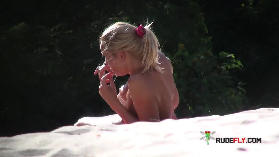 vídeo de adultos 35 ébano hardcore videos de sexo Gran día en un hilo naturista en Estepona, España. 5, nudismo en el porno hardcore