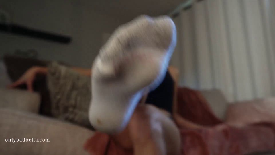 Bad Bella – No Sex Just Socks Virgin Humiliation.