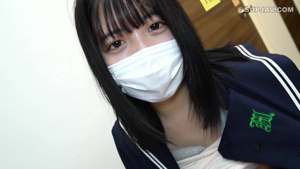 FC2PPV 3178378 初撮影！！３日間限定1980pt！！【無修正】こんな可愛い女子◯生にこんな事言われて帰す奴いる？可愛すぎて汚したくなる様な未◯年の女子生徒・・・禁断の関係を持つ背徳感を感じながらゴム無し連続膣内射精！