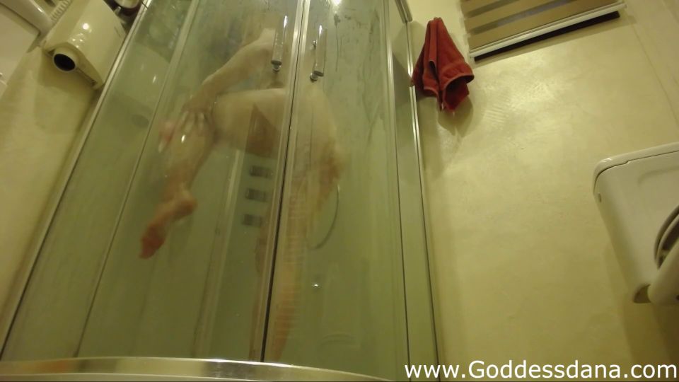 Dana_Karenina - join me in shower