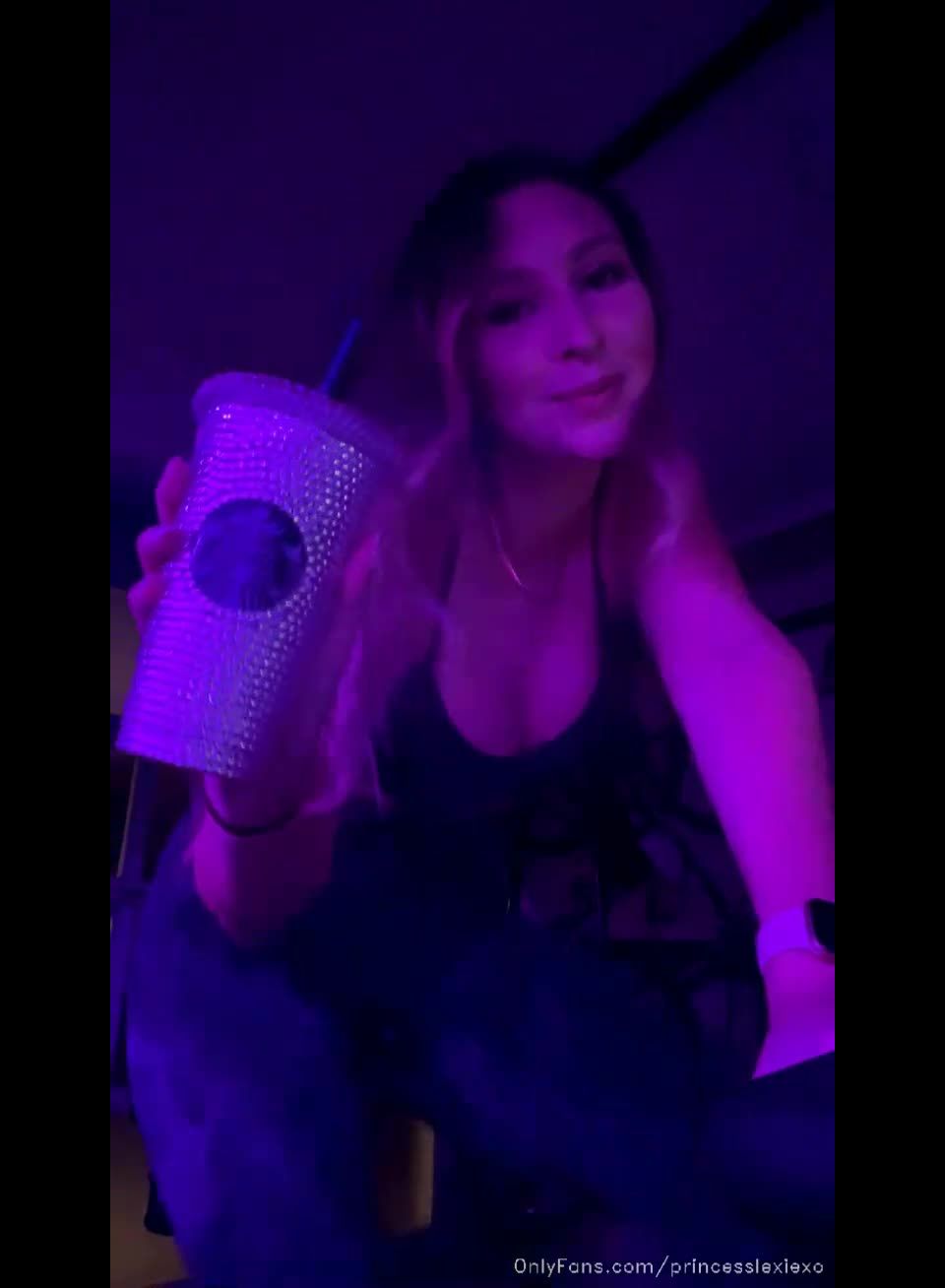 Princesa Lexie - princesslexiexo () Princesslexiexo - arroyo iniciado en am peloton arroyo 07-05-2021