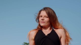 Ivan Olli (Sexual Healing ) - Feature