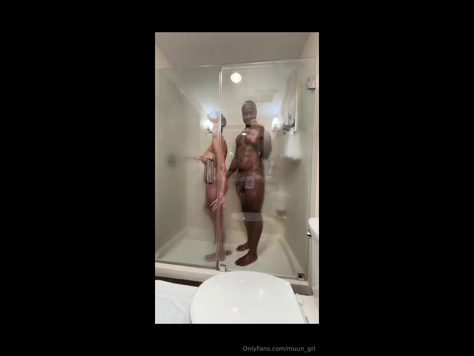 Muun Grl Blkmusclefreak Shower Sex Onlyfans (Amateur porn)