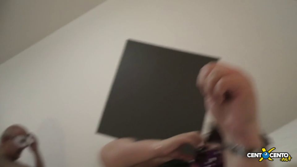 Centox 22 07 11 Vanessa E La Coppia E La Cappella Mi Scoppia i TALi AN XXX 720p MP4 - Ma Mi - Coppia