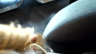 Cosima Knight, Roxy Rox Run-In With An Old Friend (Fingering porn)