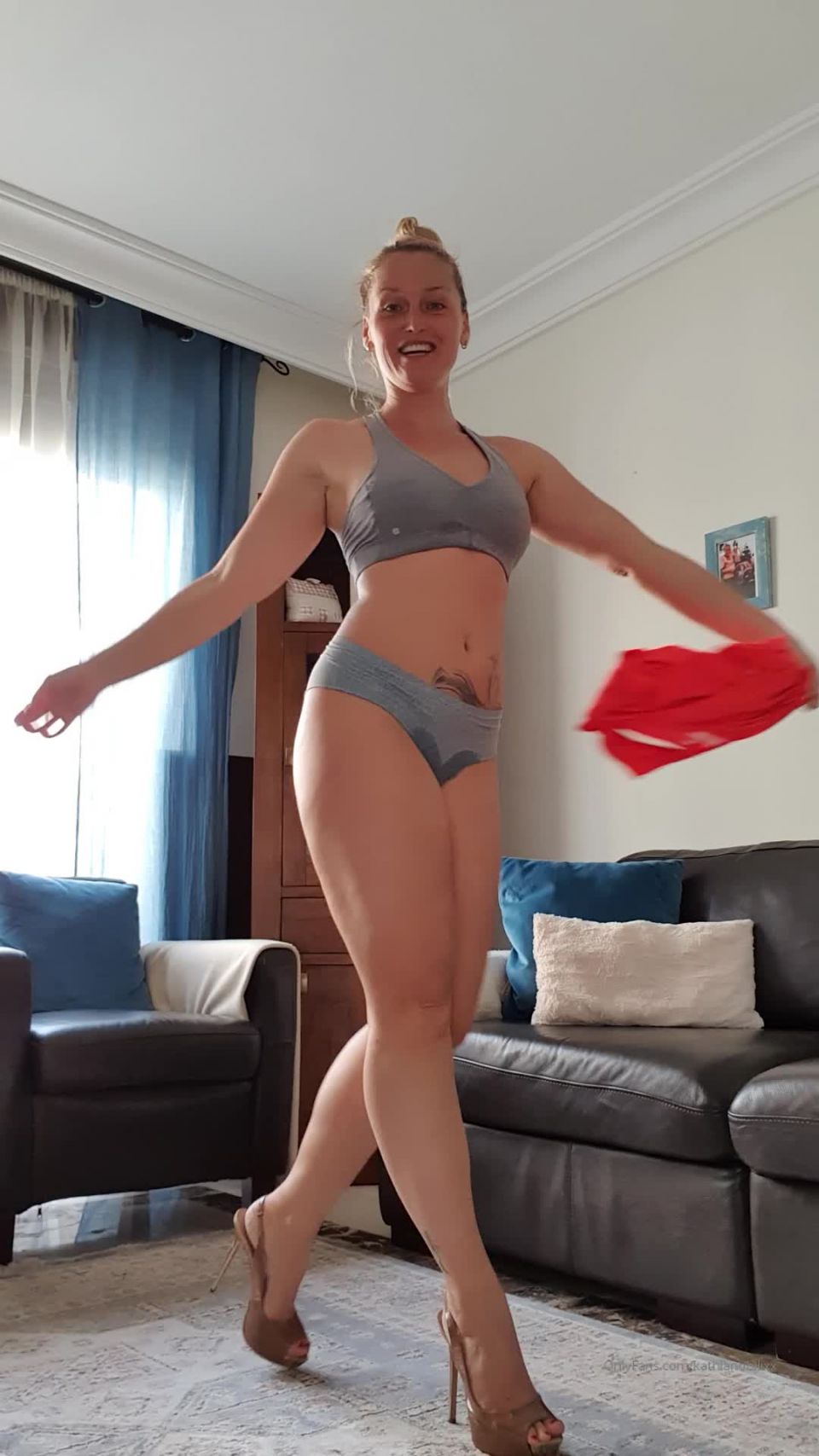 kathianobilixx 2019-11-25 - 92521571