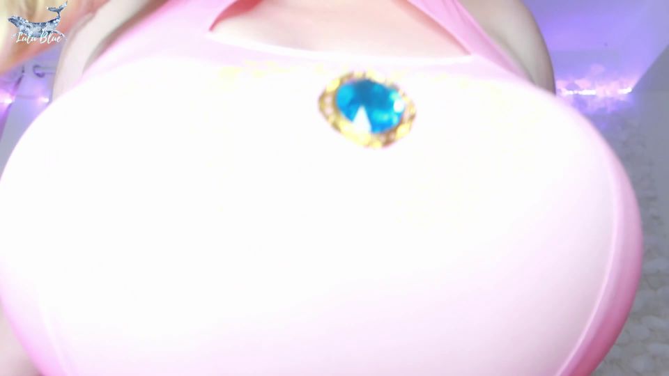 video 36 Lulublue – Inflando Princesa Peach Cosplay Inflación de Cuerpo, fetiche erótico en la masturbación porno