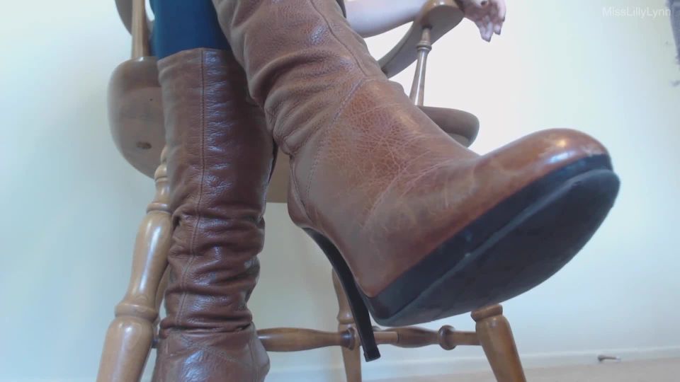 [GetFreeDays.com] Miss Lilly Lynn - Under My Boots sexy shoes