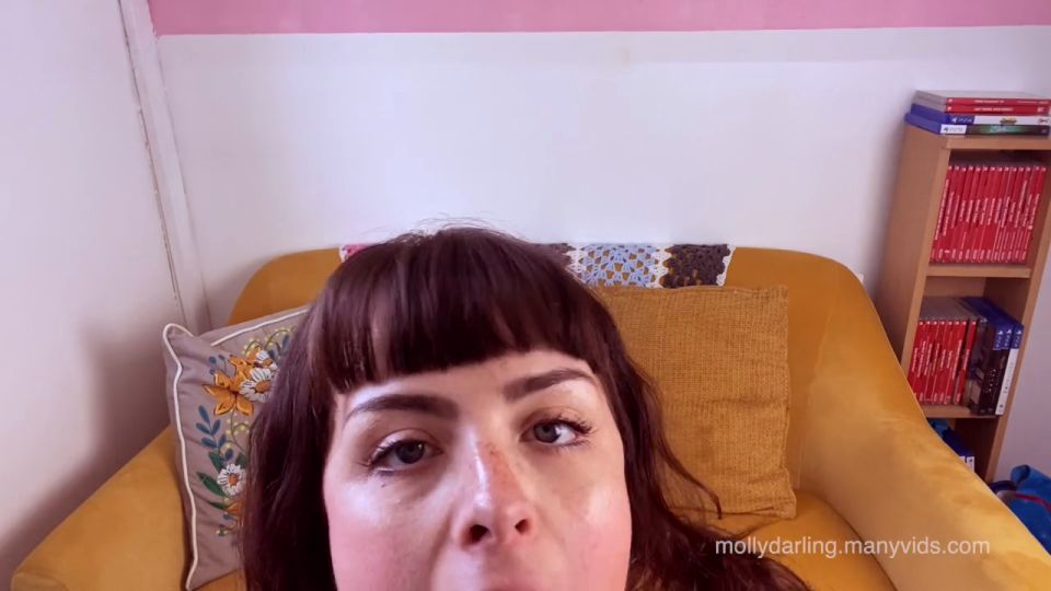 Puta Molly Darling – La mejor amiga de la hija es una puta para hombres mayores