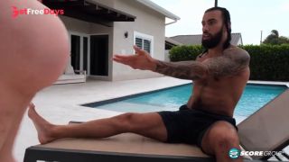 Crystal Taylor Has A Poolside Pick-up - Taylor A