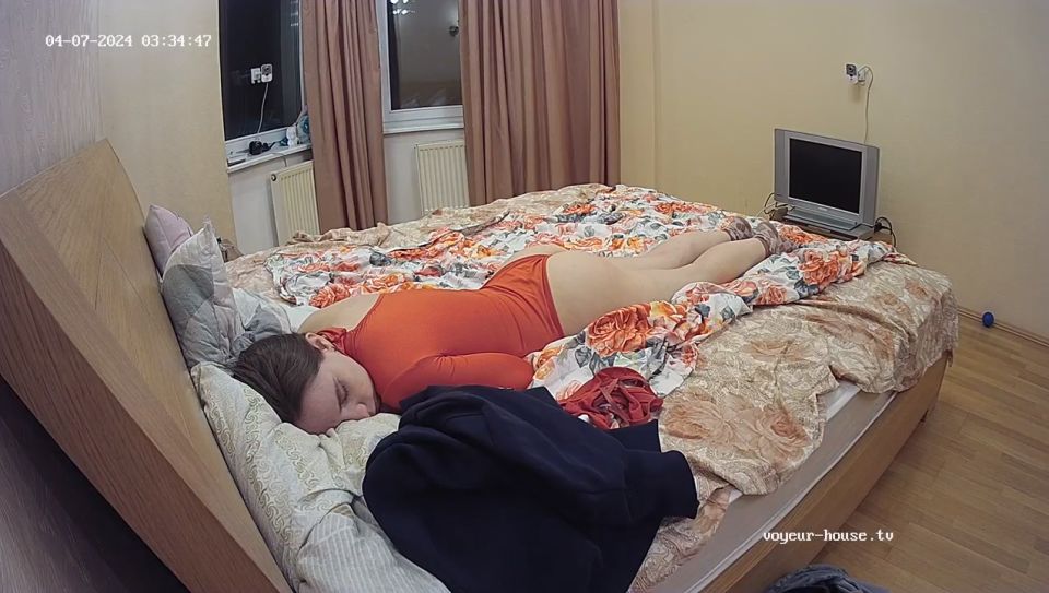 Voyeur-House - exclusivo Tonk y Ryry trío partido 20.06.2024 - HD 720P