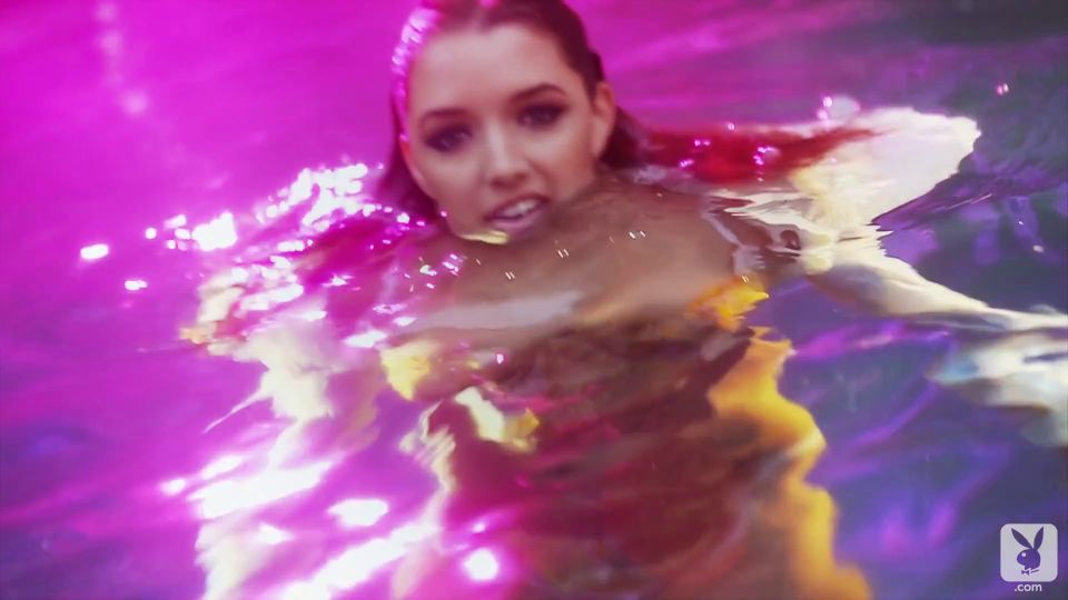 6207 Alyssa Arce - Hot And Free