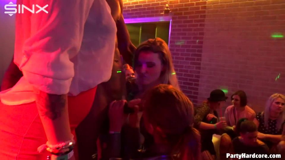 Porno tubo Parte Hardcore Se ha ido loco Vol. 43 Parte 4 — Edición principal