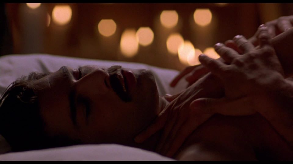 Lumi Cavazos – Como agua para chocolate (1992) HD 1080p - [Celebridad porno]