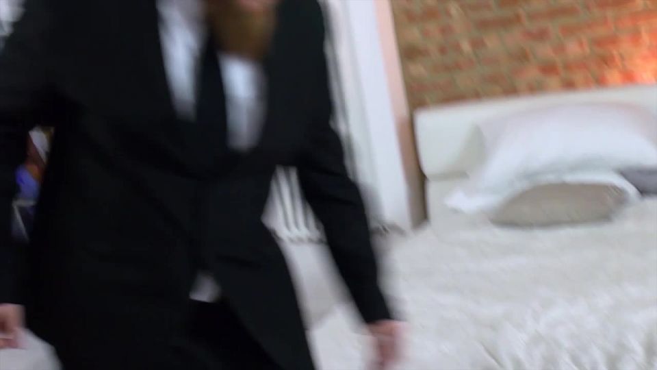 adultos xxx clip 29 D.a.r.k.wing 19 contrato matar  superhéroeine porno  femdom porno extranjero femdom