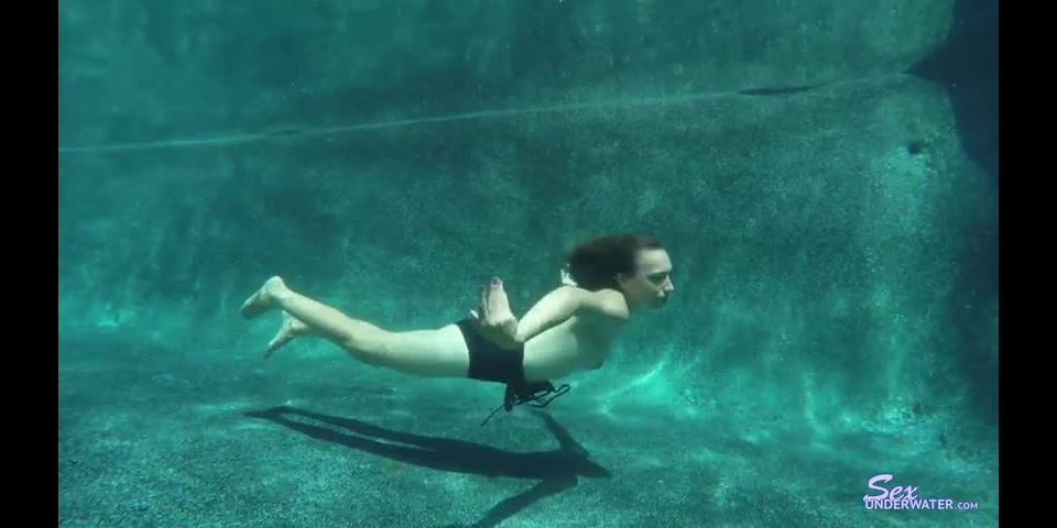 SexUnderWater presents amber faye - teens - teen 