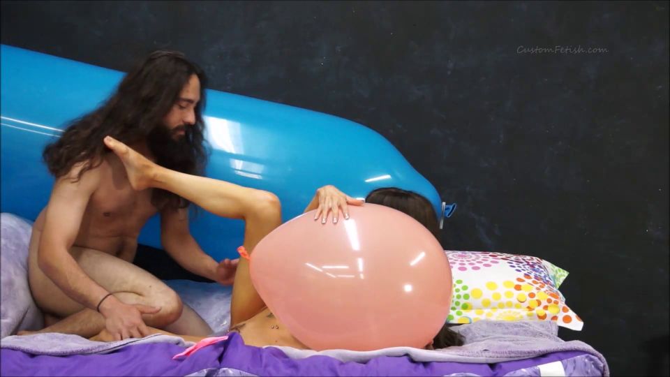 Custom Fetish - Vicki s Date Turns Into Fuck to P - Fetish