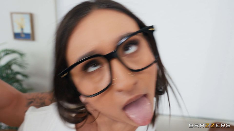 Hailey Rose - Sneaky Freeuse Estudio Sesh - Adolescente