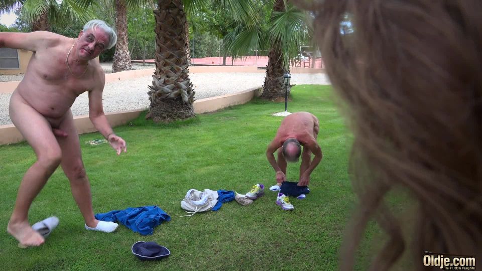 I Dont Нave a Вoyfriend