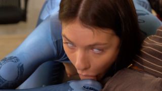  hypnosis   Mcstashhouse – Bluetooth Party Girl  hypnosis