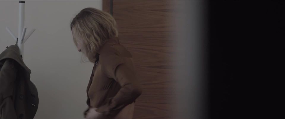 Ingrid Isotamm - Tuliliilia (2018) HD 1080p - [Celebrity porn]