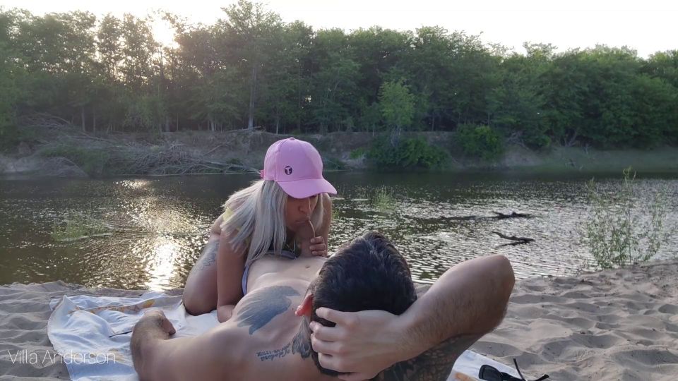 Villa Anderson - 18 Year old Girl Fulfills my Fantasy of having Sex on the Beach [1080p] - Teen