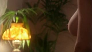 Krista Allen – Emmanuelle en el espacio. Fantasía oculta (1994)!!!