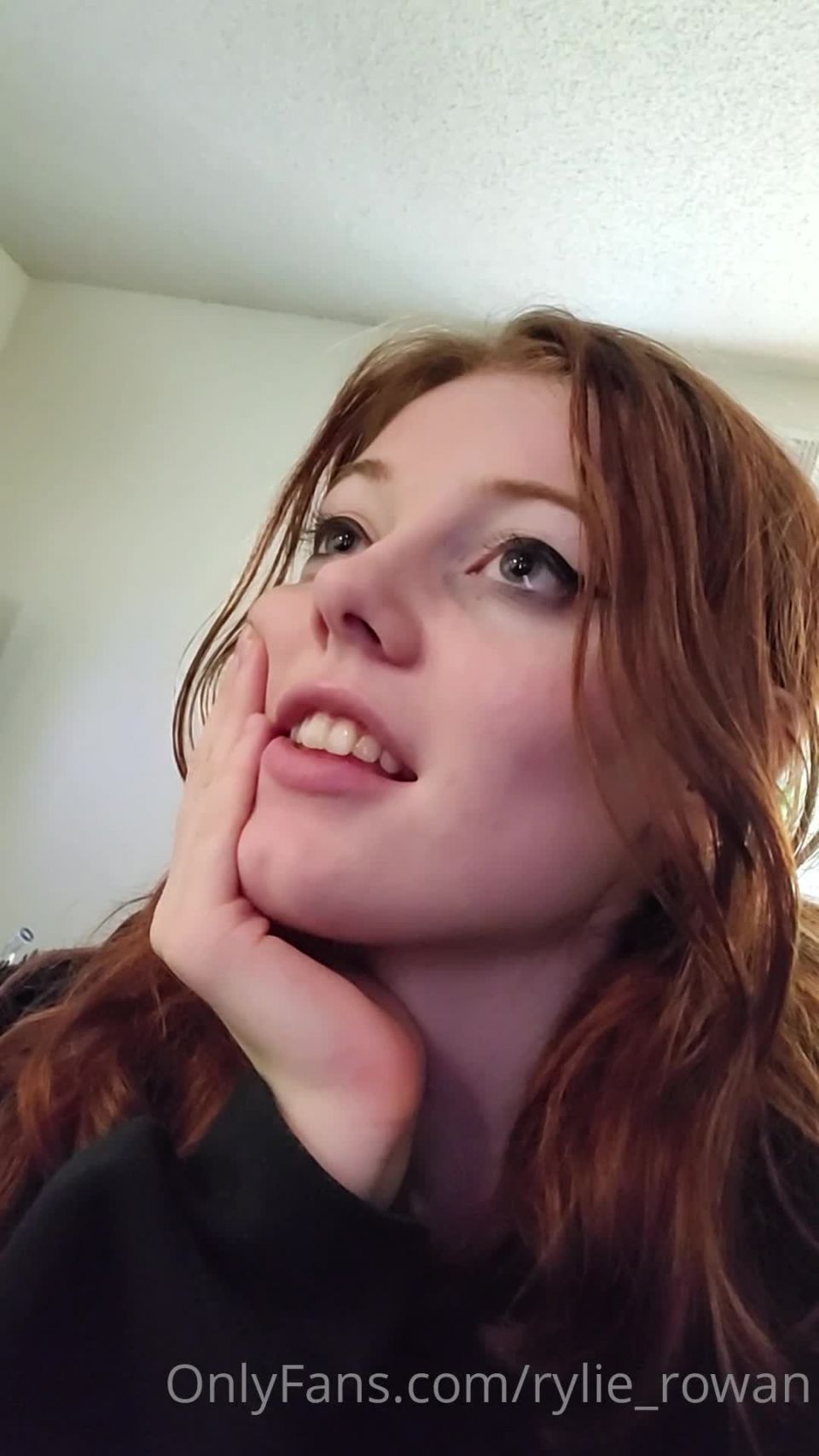 Rylie rowan () Rylierowan this is what i have to deal with being the hornier one in the relationship would you fuck or ignore me also how can he 10-08-2021