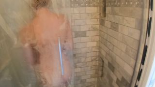 Dallasdom Studios - Showertime Fun w Katknife