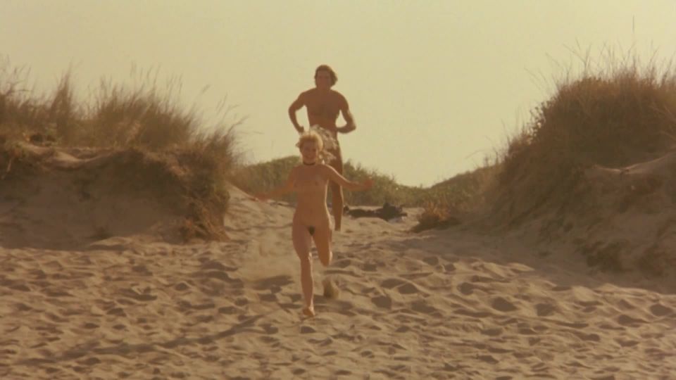 Yuliya Mayarchuk, etc – Cheeky (2000) HD 1080p!!!