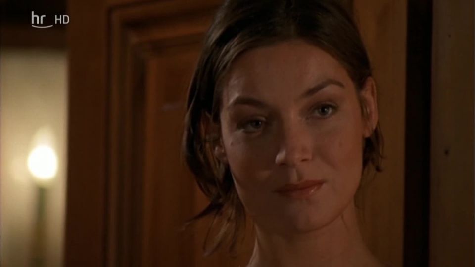 Marion Mitterhammer – Julia – Eine ungewohnliche Frau s01e01 (1999) HD 720p - (Celebrity porn)