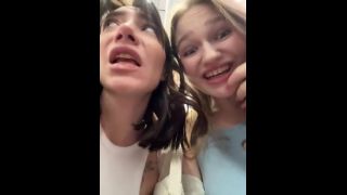 Lesbian girls Zaawaadi Cherry-Candle - Lesbian Toy Show With Zaawaadi