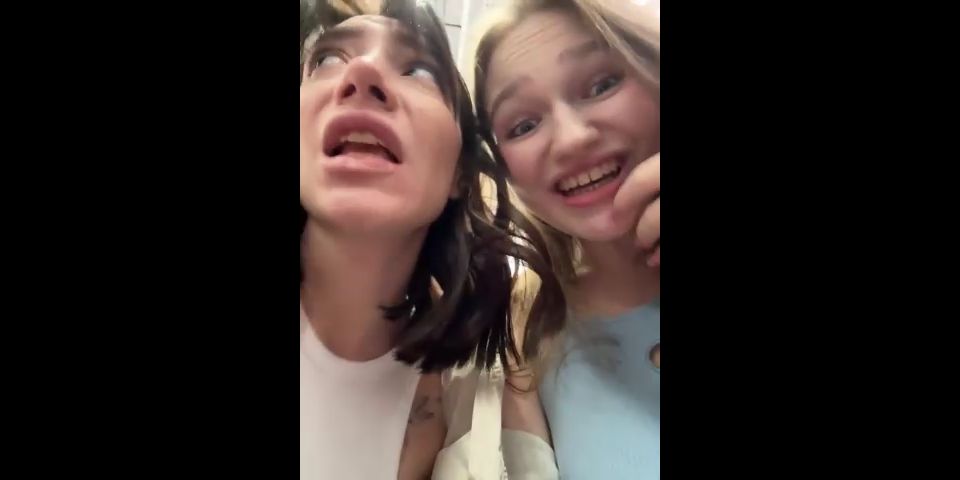 Lesbian girls Zaawaadi Cherry-Candle - Lesbian Toy Show With Zaawaadi