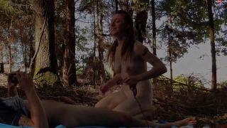 Nicky - Foxx - Im Wald gefickt. Kamera 2 - Germany amateur