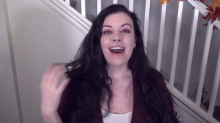 Lovely Lilith From Single to Busty - Solo