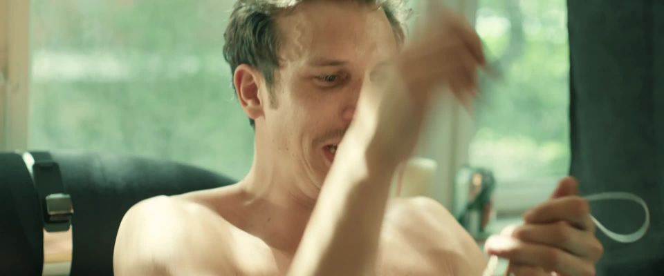 Tina Klafstadbakken - Pornopung (2013) HD 1080p!!!