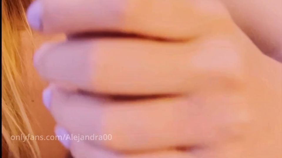 Alejandramoviess I suck my stepdad's balls, blowjob amataeur