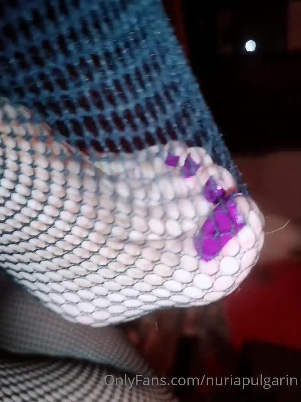 nuriapulgarin -109986058-  nuriapulgarin  pies porno