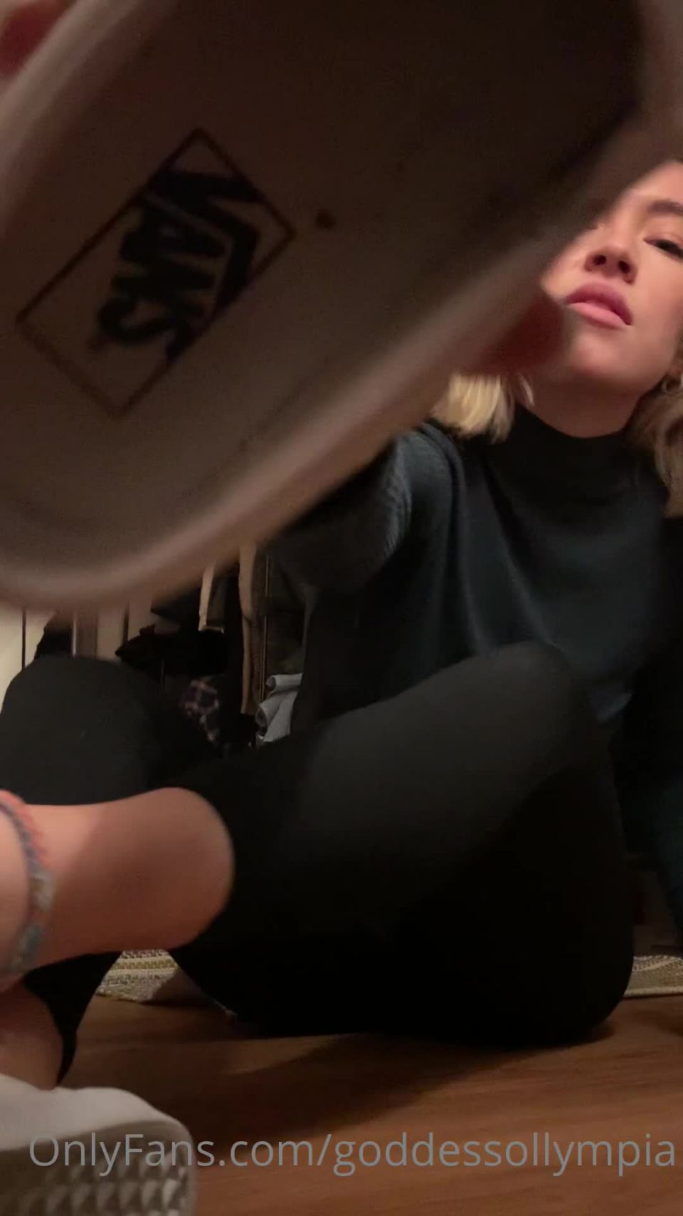 free porn video 40 goddessollympia 24-11-2020-171025519 clean my feet with y on feet porn crazy foot fetish