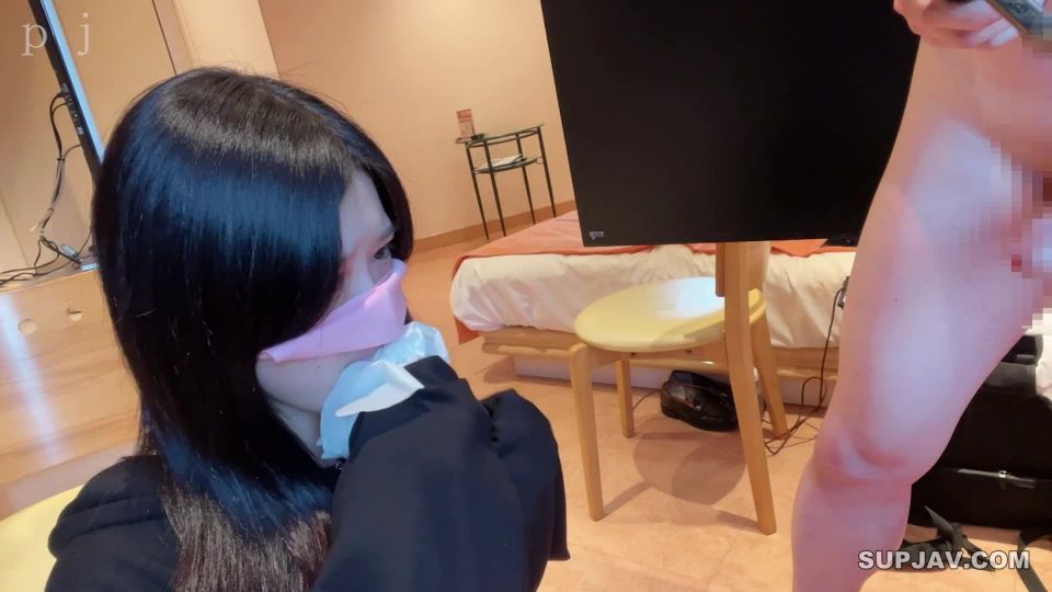 FC2PPV 3157360 【個撮】10代現〇生。し〇だような目で今日もおじとｐ活するえみちゃん。フェラで吐き出された精子残したままハメ活。