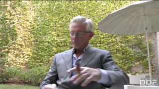 002644BigTitsBigBoobs